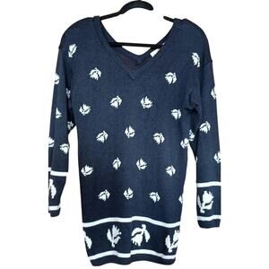 VTG Liz Claiborne Sweater Womens Small Navy Blue White Leaf Pattern V Neck Tunic